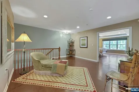 78 Autumn Way Montvale NJ 07645