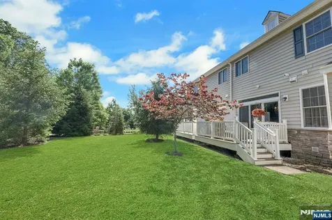 78 Autumn Way Montvale NJ 07645