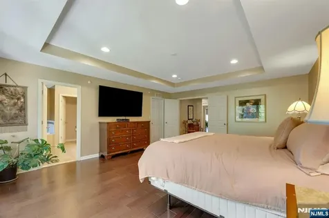 78 Autumn Way Montvale NJ 07645