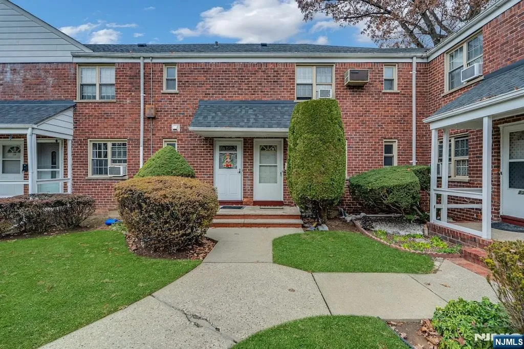 1267 Anderson Avenue Fort Lee NJ 07024