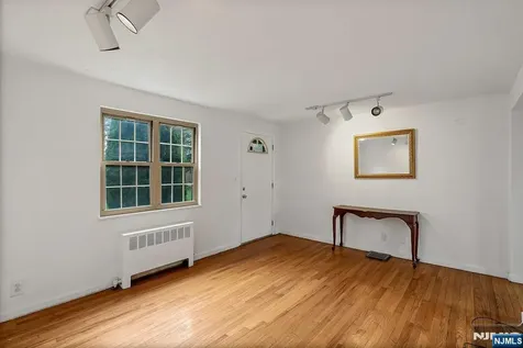 1267 Anderson Avenue Fort Lee NJ 07024