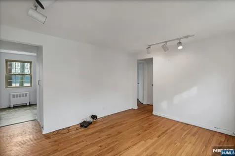 1267 Anderson Avenue Fort Lee NJ 07024
