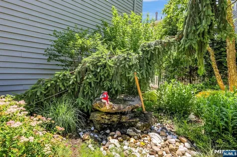 348 Highwood Avenue Glen Rock NJ 07452