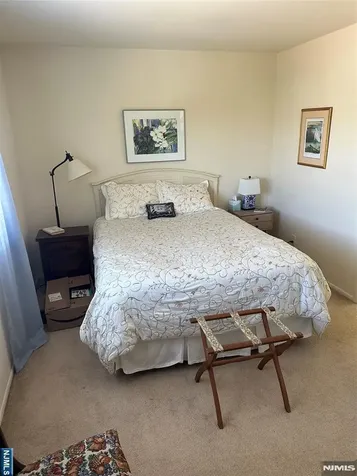 8 Alana Drive Hawthorne NJ 07506