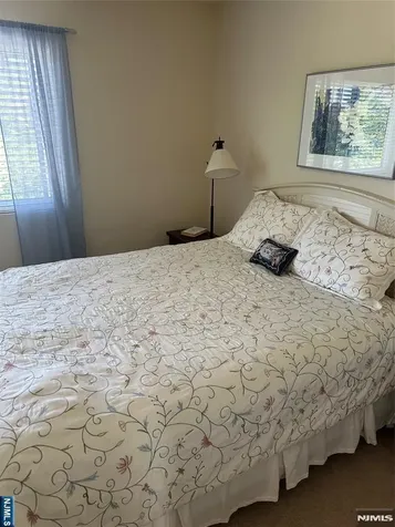 8 Alana Drive Hawthorne NJ 07506