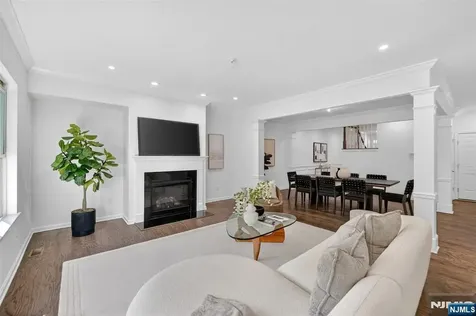 18 Winfield Drive Woodcliff Lake NJ 07677