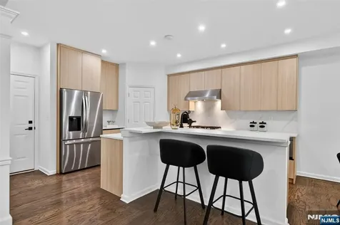 18 Winfield Drive Woodcliff Lake NJ 07677