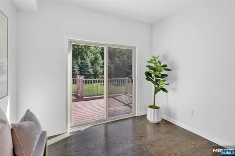 18 Winfield Drive Woodcliff Lake NJ 07677