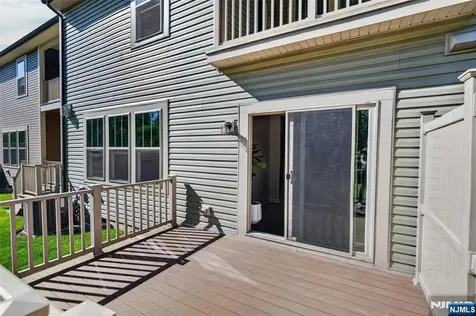 18 Winfield Drive Woodcliff Lake NJ 07677