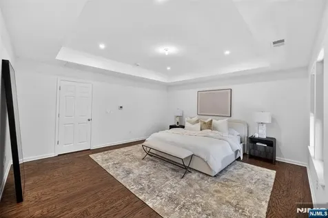 18 Winfield Drive Woodcliff Lake NJ 07677