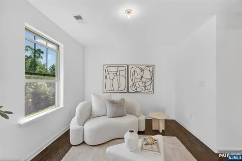 18 Winfield Drive Woodcliff Lake NJ 07677