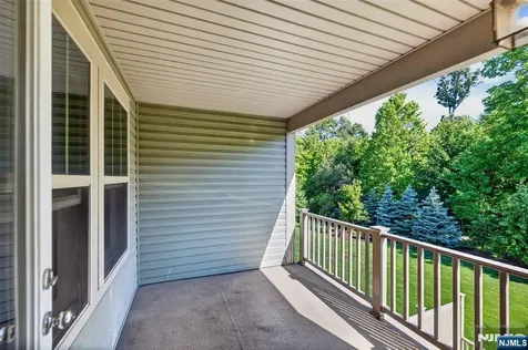 18 Winfield Drive Woodcliff Lake NJ 07677