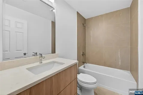 18 Winfield Drive Woodcliff Lake NJ 07677