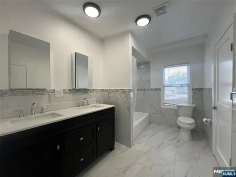 196 2nd Street Englewood NJ 07631
