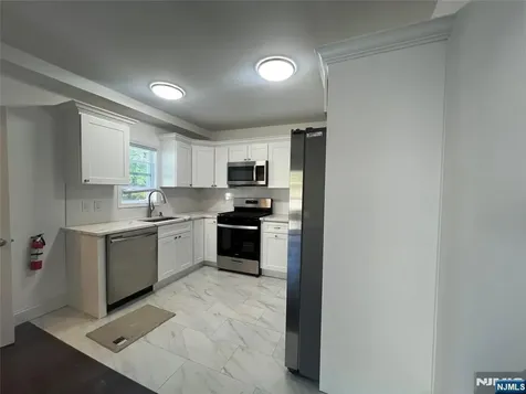 196 2nd Street Englewood NJ 07631