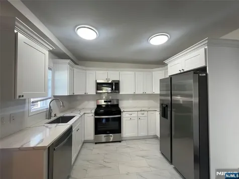 196 2nd Street Englewood NJ 07631