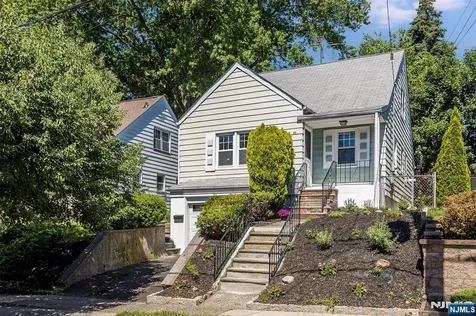 50 Ridge Avenue Bloomfield NJ 07003