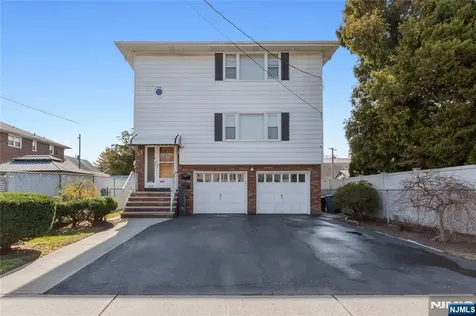 164 Page Street Elmwood Park NJ 07407