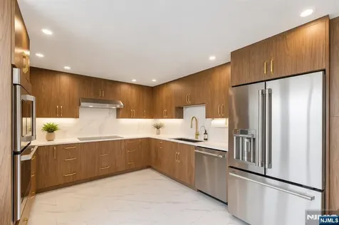 1500 Palisade Avenue Fort Lee NJ 07024