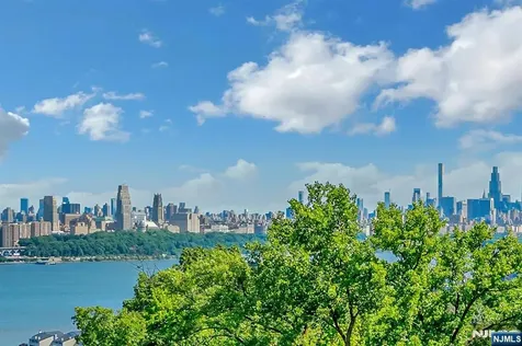 1500 Palisade Avenue Fort Lee NJ 07024