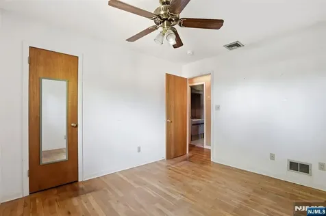 165 Glenn Avenue Norwood NJ 07648