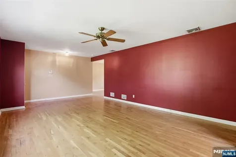 165 Glenn Avenue Norwood NJ 07648