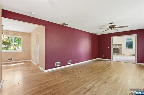 165 Glenn Avenue Norwood NJ 07648