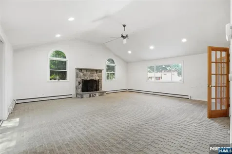 165 Glenn Avenue Norwood NJ 07648