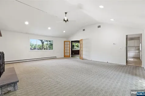 165 Glenn Avenue Norwood NJ 07648