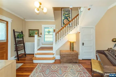 35 Brookside Avenue Caldwell NJ 07006