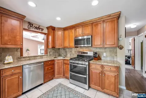 109 Greenwood Avenue Pequannock Township NJ 07440