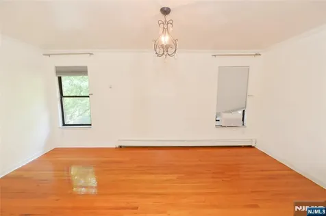 729 10th Street Secaucus NJ 07094