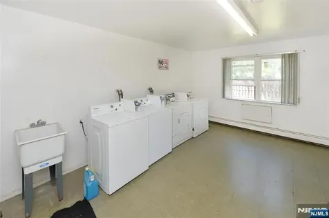 729 10th Street Secaucus NJ 07094