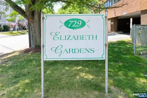 729 10th Street Secaucus NJ 07094