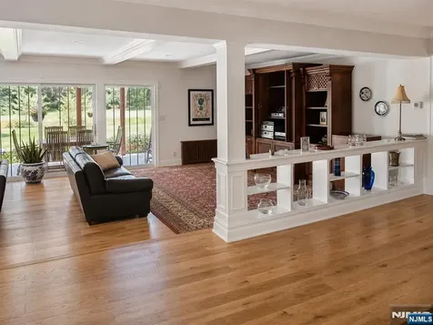 3 Highwood Place Alpine NJ 07620