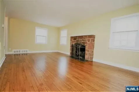 153 Sunset Lane Tenafly NJ 07670