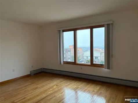215A 13th Street Palisades Park NJ 07650