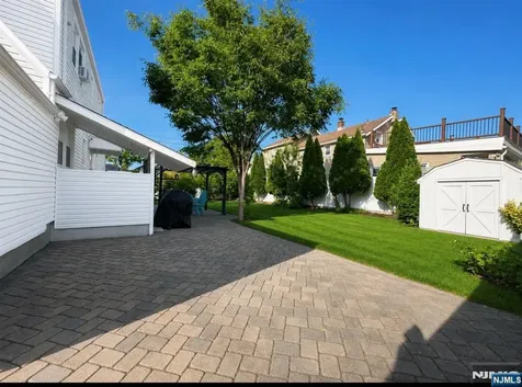 453 Glenwood Avenue Teaneck NJ 07666