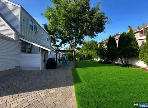 453 Glenwood Avenue Teaneck NJ 07666
