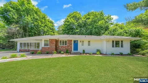403 Oakland Avenue Oakland NJ 07436