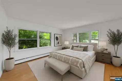 403 Oakland Avenue Oakland NJ 07436