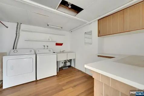 403 Oakland Avenue Oakland NJ 07436