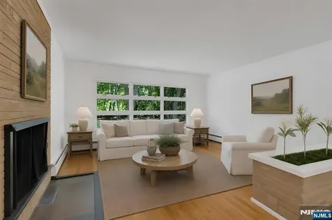 403 Oakland Avenue Oakland NJ 07436