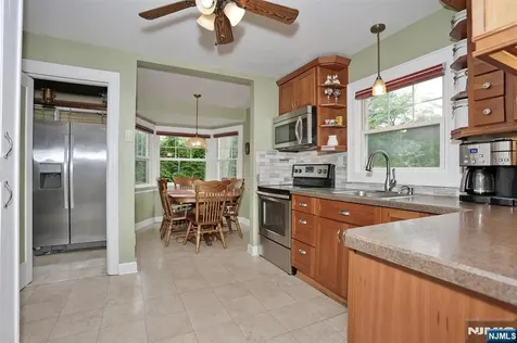 191 4th Avenue Westwood NJ 07675