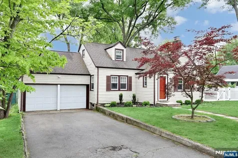 191 4th Avenue Westwood NJ 07675