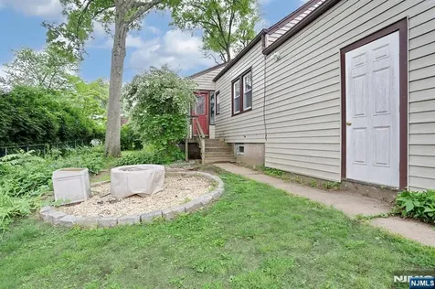 191 4th Avenue Westwood NJ 07675