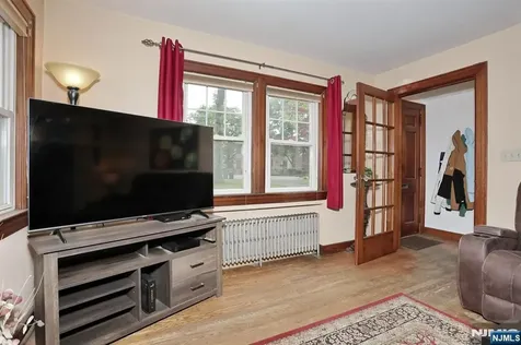 191 4th Avenue Westwood NJ 07675