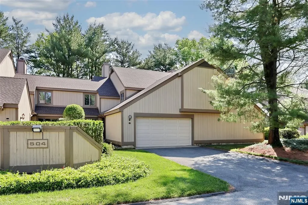504 Aspen Lane Wyckoff NJ 07481