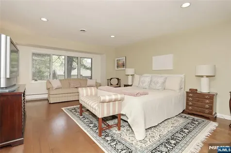 504 Aspen Lane Wyckoff NJ 07481
