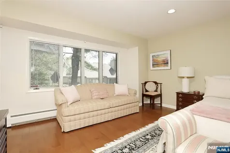 504 Aspen Lane Wyckoff NJ 07481